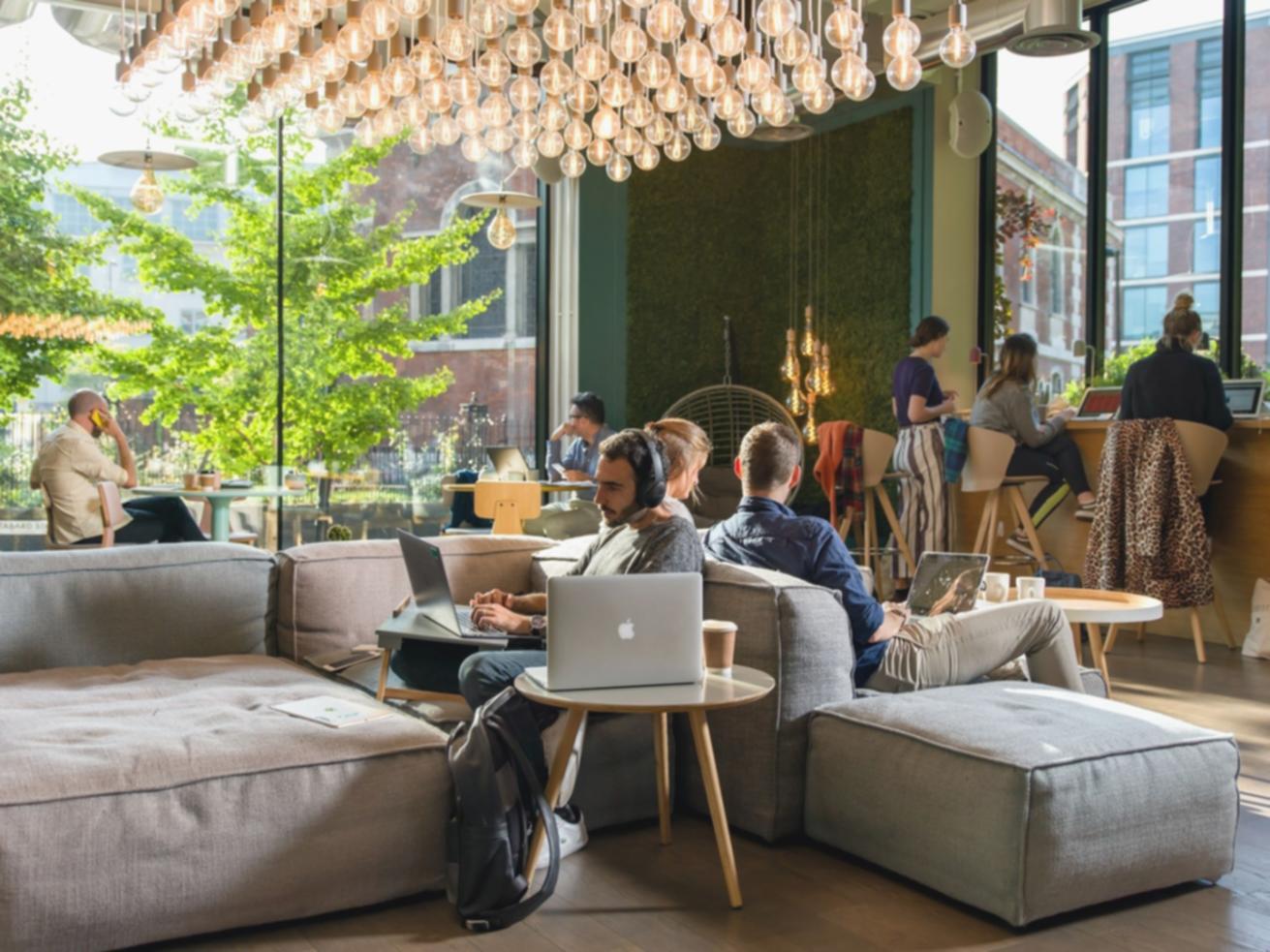 Detailansicht von Netzwerk-Konfigurationen und Verbindungen